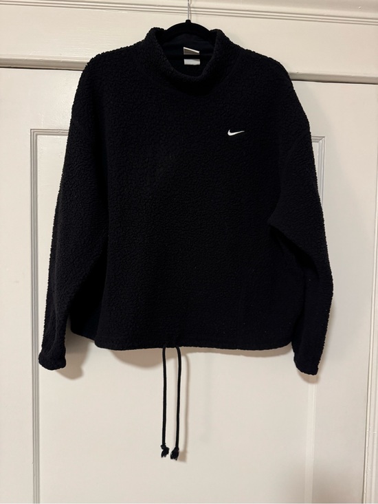 Nike Tops - Nike Women's Black Sherpa Drawstring Hem Pullover